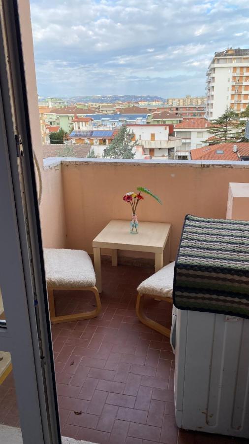 Apartment Montesilvano Marina Exterior foto